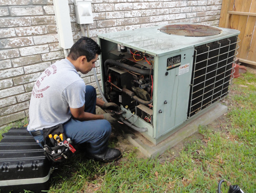 air conditioner servicing and maintenance repair service in Katy, TX